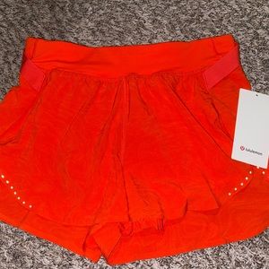 Lululemon Fast and Free High-Rise Short 2" Airflow Shorts (Size 8)